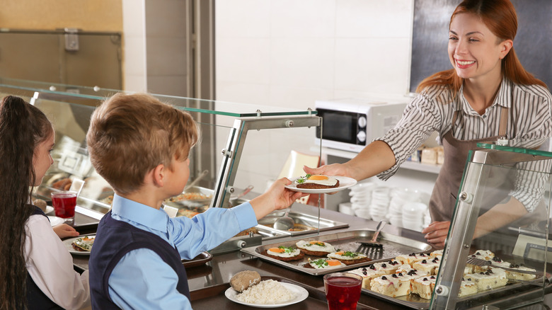 Students in lunch line 