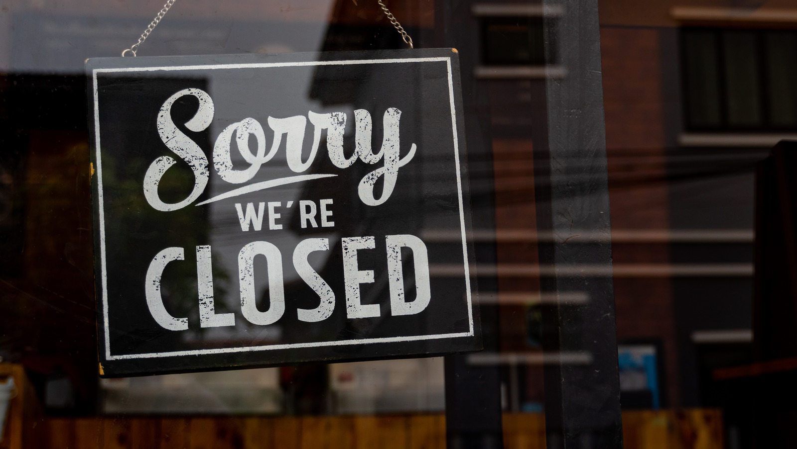 What Restaurants Are Closed On Mondays