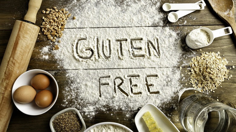 Gluten free written in flour with ingredients