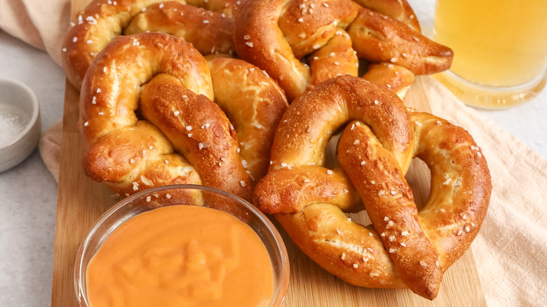 bavarian pretzels with bowl of beer cheese