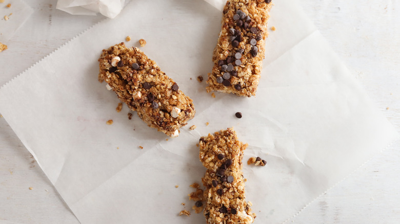 chewy s'mores granola bars