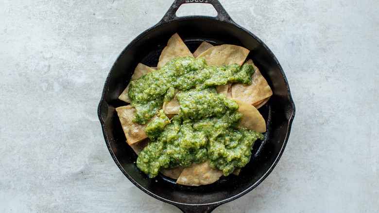 chips and salsa in skillet 