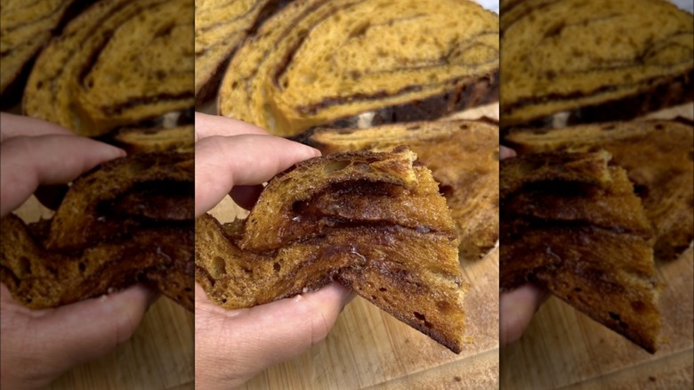 Sourdough pinching between fingers