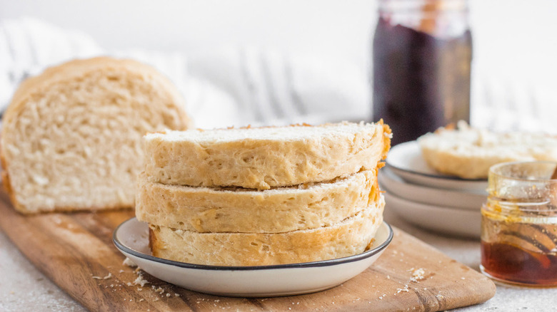 sliced white bread on plate