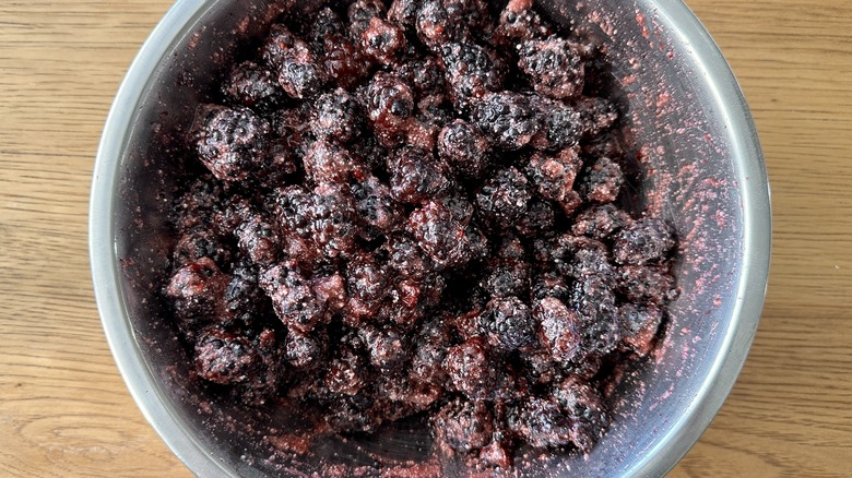 sugar coated blackberries in bowl