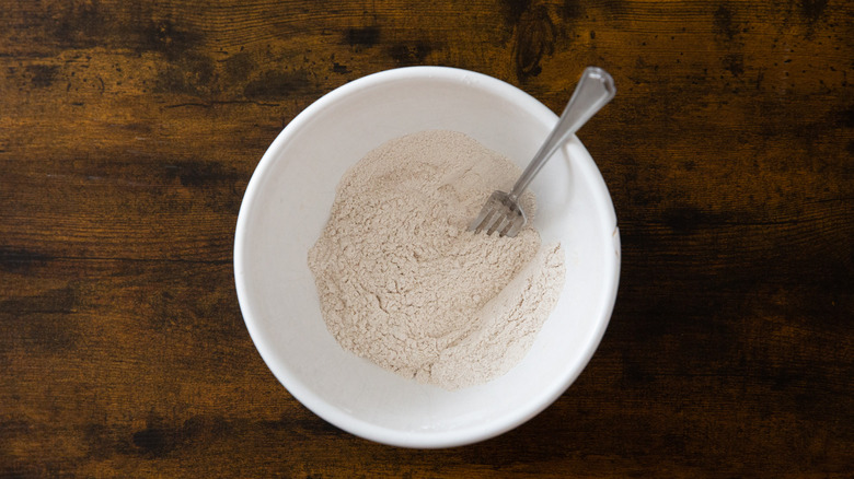 flour mixture in white bowl