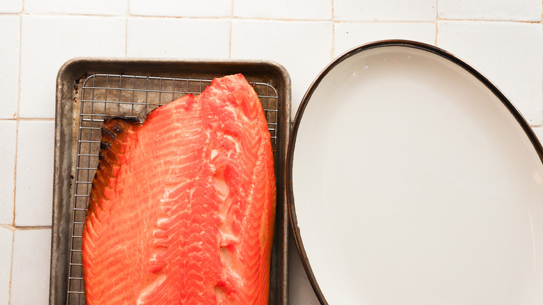 Tray with hot smoked salmon