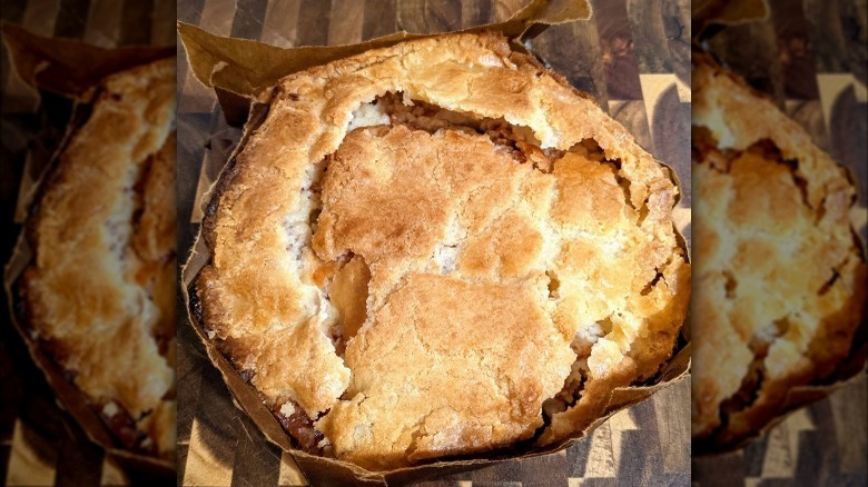 elegant farmer apple pie inside bag