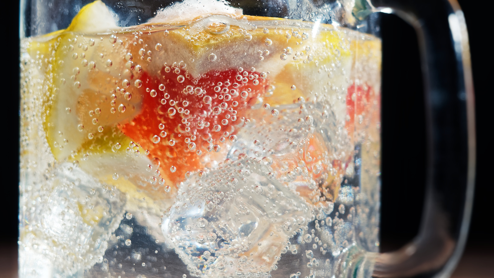 Ice Matters: How to Choose It for Cocktails