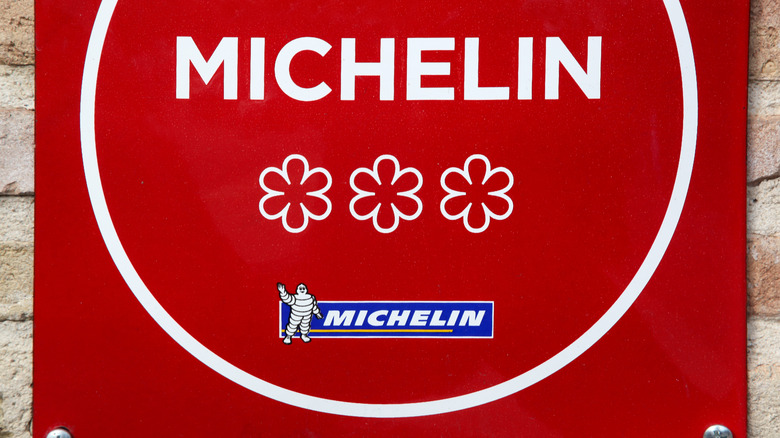 three Michelin star plate 