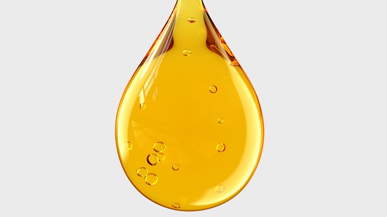 drop of cooking oil