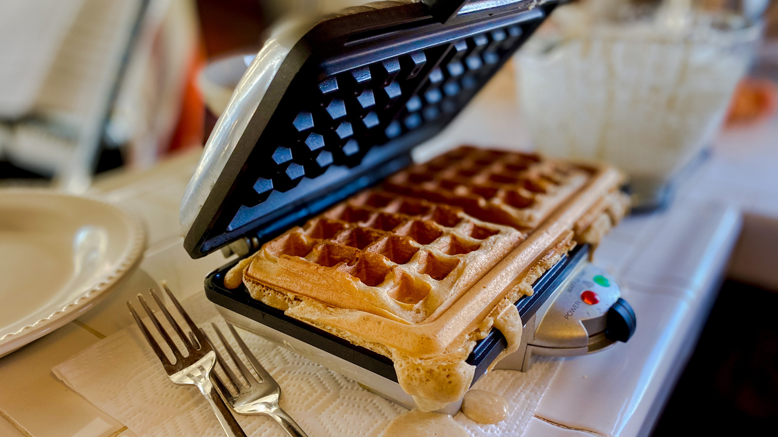 How to Clean Your Electric Waffle Maker