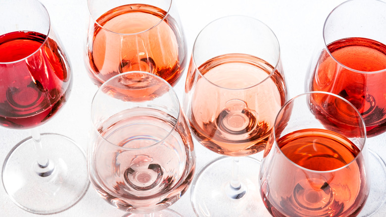 different shades of rose wine