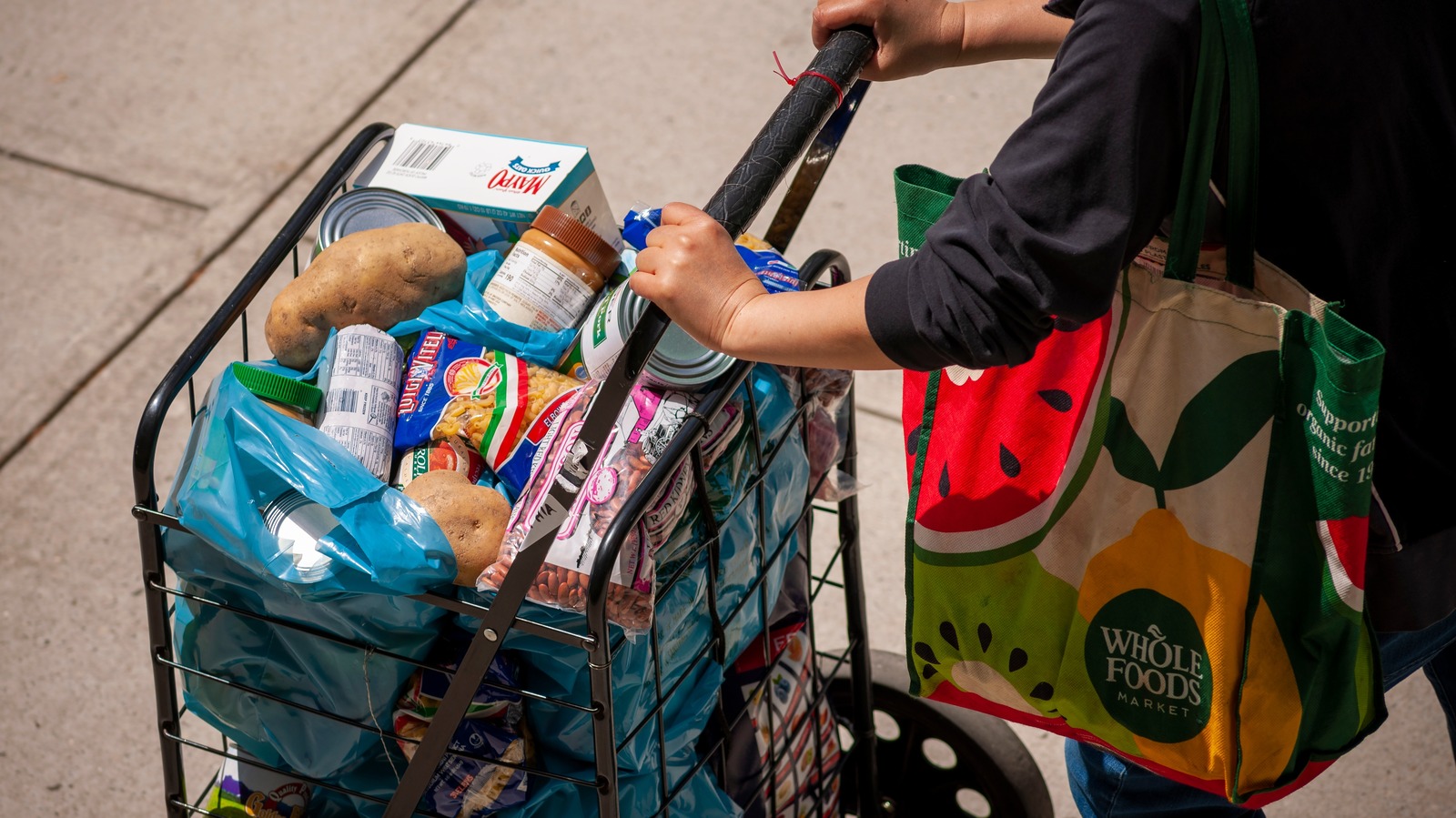 How Food Co-Ops Have Become Pivotal In Addressing Food Insecurity