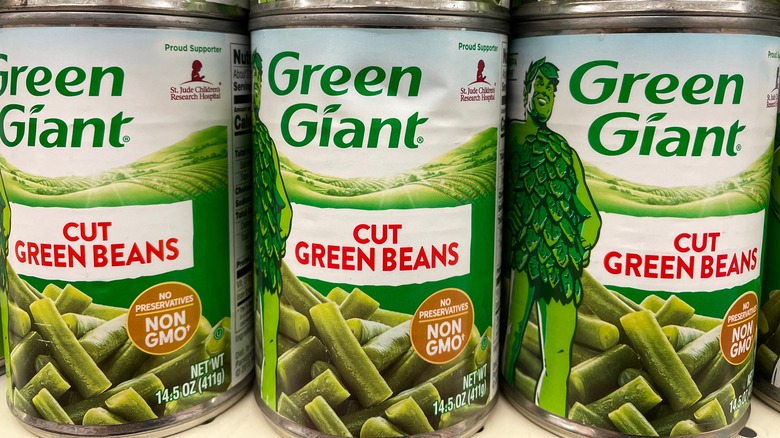 Cans of Green Giant green beans