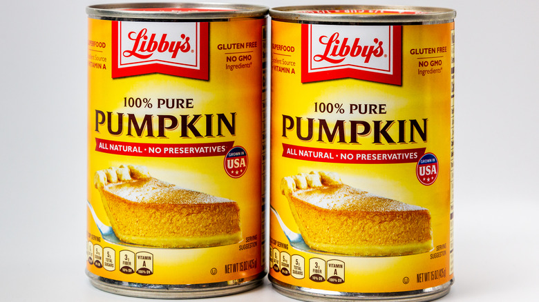 cans of Libby's Pumpkin filling