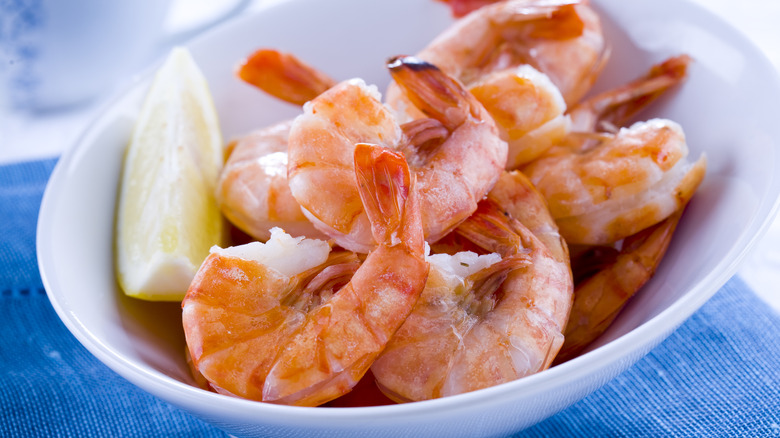 bowl of cooked shrimp