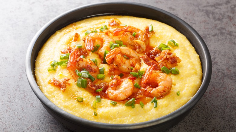 Shrimp and grits bowl