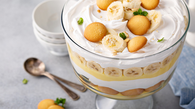 Banana trifle