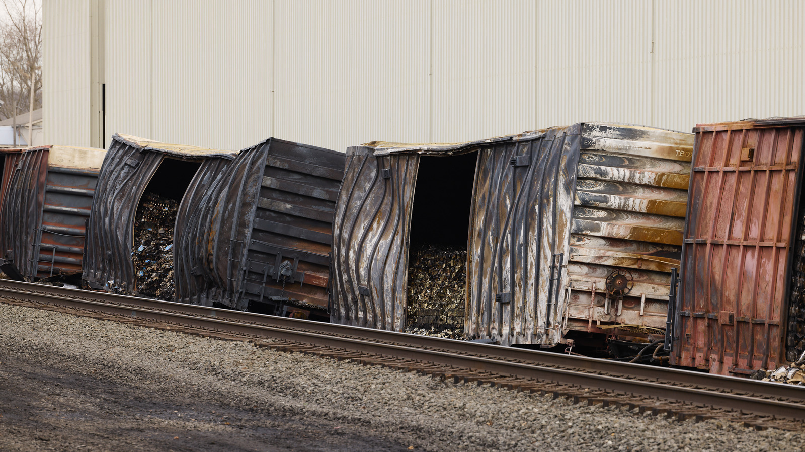 how-ohio-s-train-derailment-could-impact-the-us-food-supply