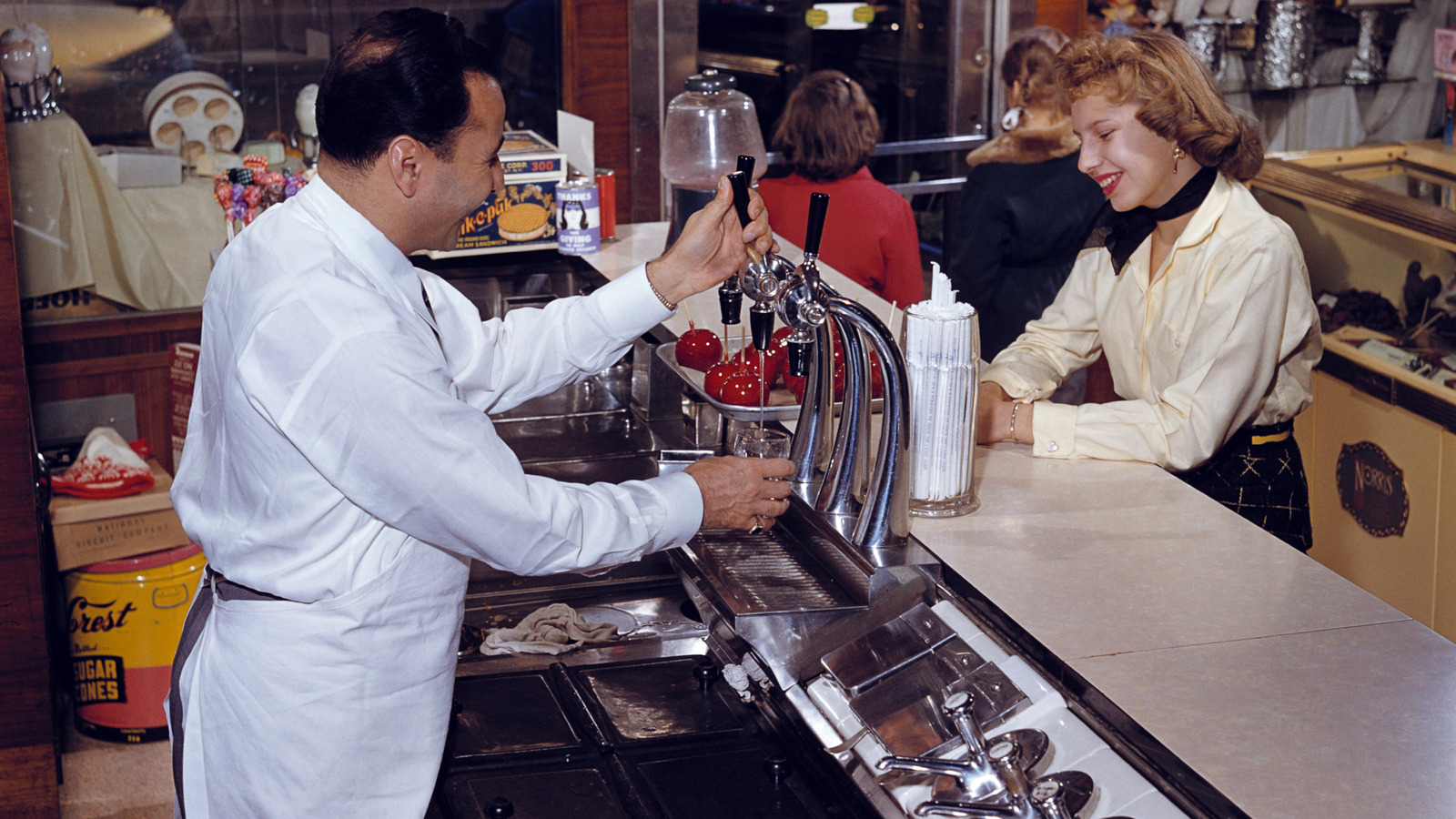 How Old-School Soda Fountains Switched Up Their Drinks In The Winter