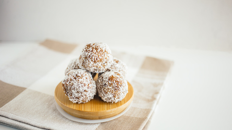 Scottish macaroon balls pictured on table