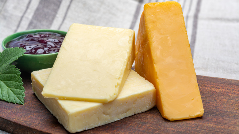 Types of cheddar