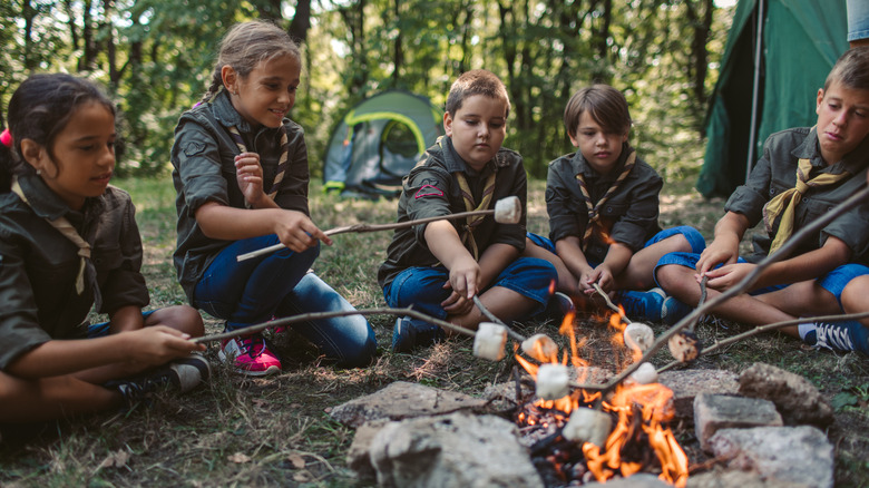 kids roasting marshmallows