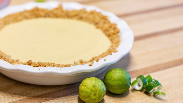 Key lime pie, graham cracker crust