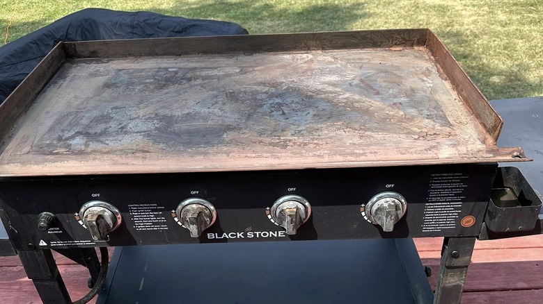 Cleaning rust off blackstone griddle hotsell