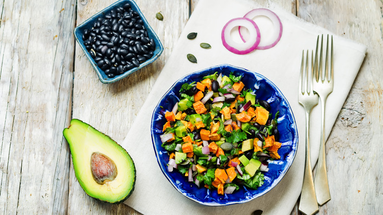 Avocado pepita salad in bowl