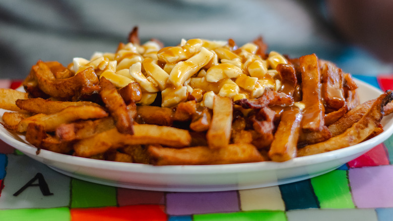 classic poutine