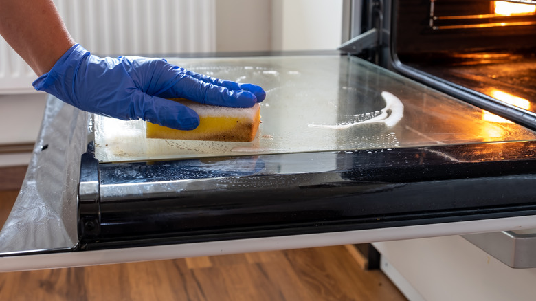 How To Easily Remove Baked On Grease From Your Oven s Glass Door