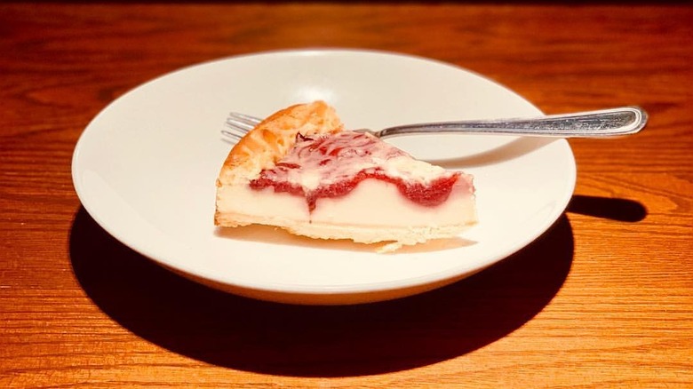 Slice of cheesecake