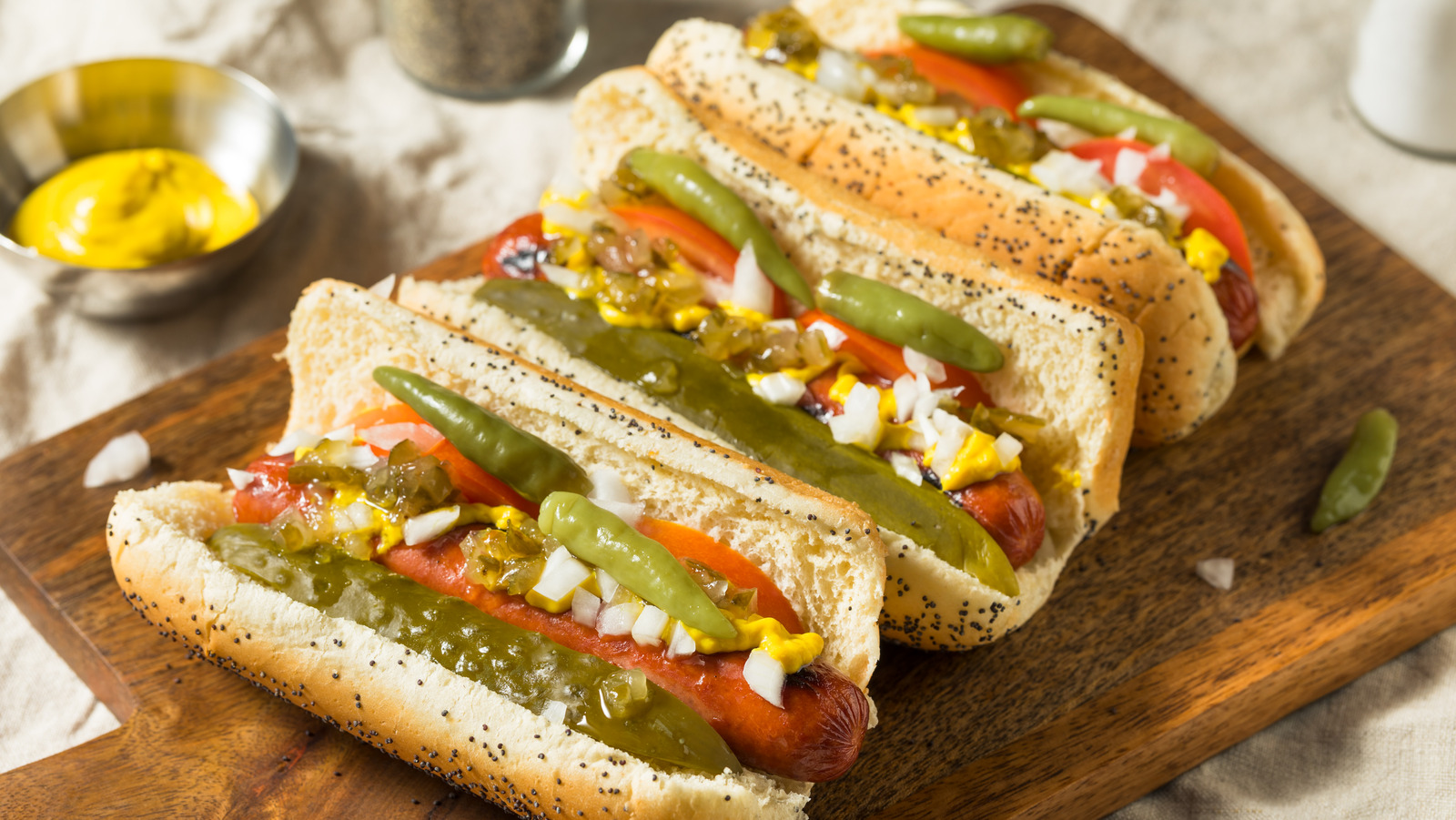 How To Ensure Every Bite Of Your Chicago-Style Hot Dog Has A Sweet ...