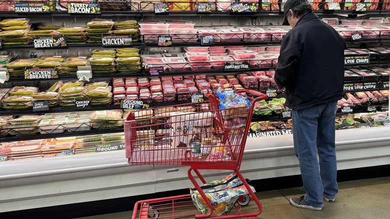 man shopping at Trader Joe's