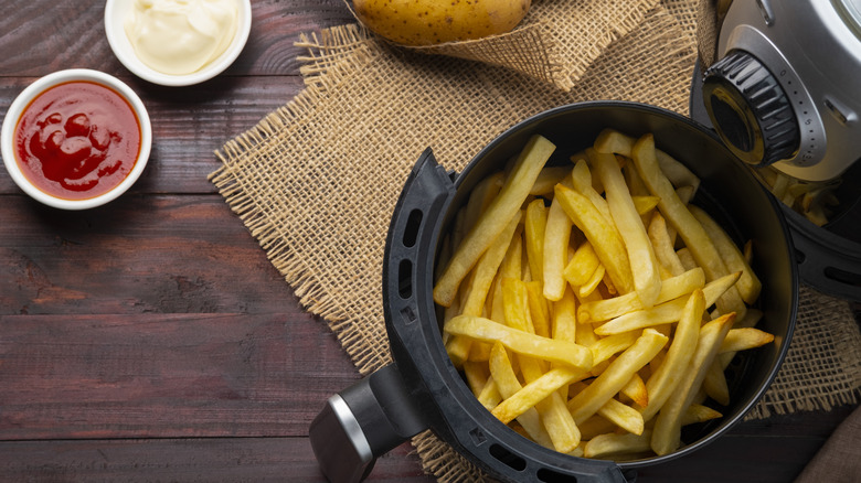 french fries in air fryer