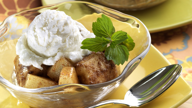 baked apples with ice cream