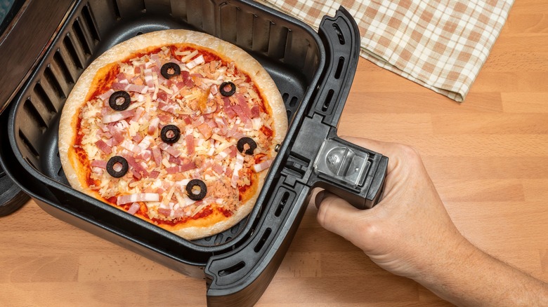 supreme pizza in the air fryer