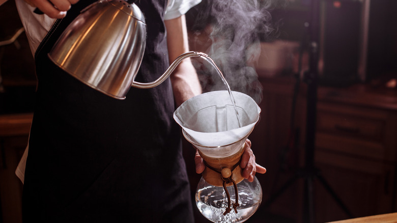 rinsing filter warming chemex