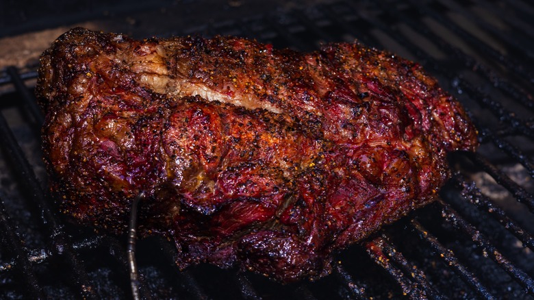 Close-up of chuck roast on smoker