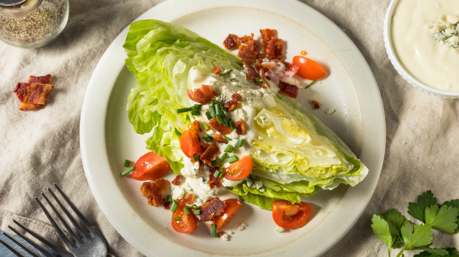 How to Eat a Wedge Salad? A Step-by-Step Guide