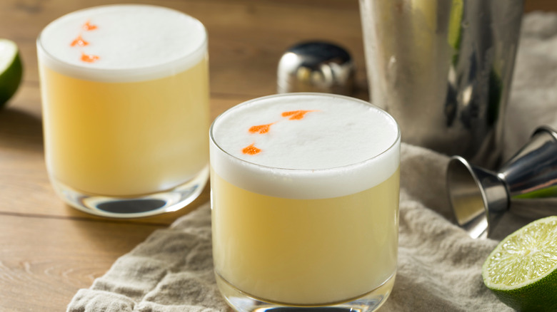 frothy pisco sour cocktail