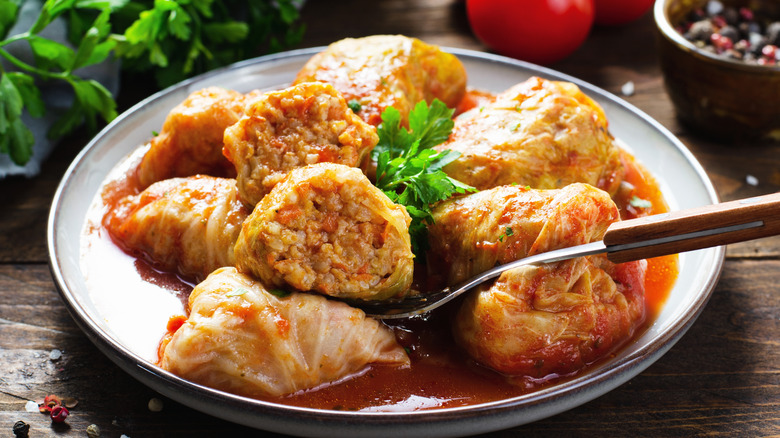 Meat and rice-stuffed cabbage rolls