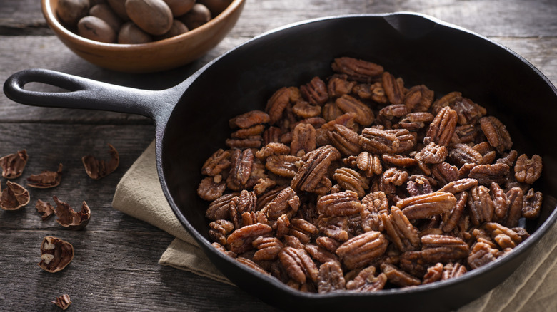 glazed roasted pecans