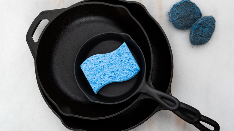 Cast iron pans with sponges