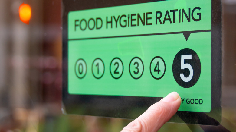 Food hygiene sticker in UK