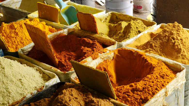 Containers of bulk spices