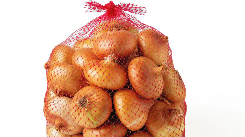 onions in mesh bag
