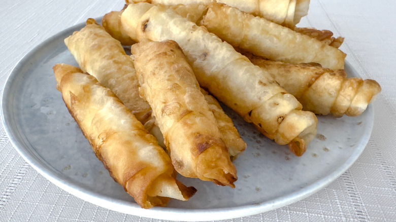 Rolled and toasted phyllo dough